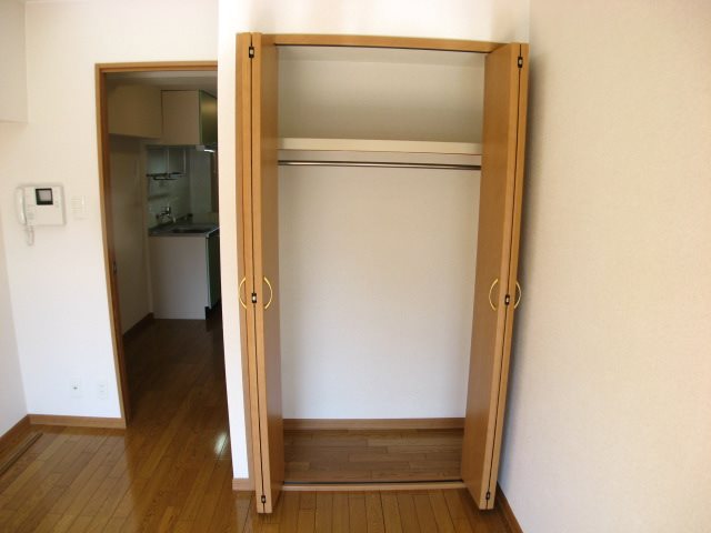 収納　別号室（306号室）写真の為現況優先