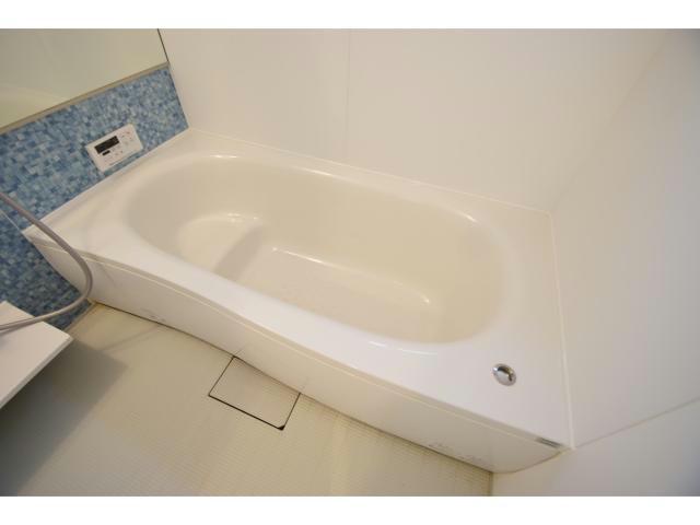 バス・シャワールーム　他号室の写真になります。