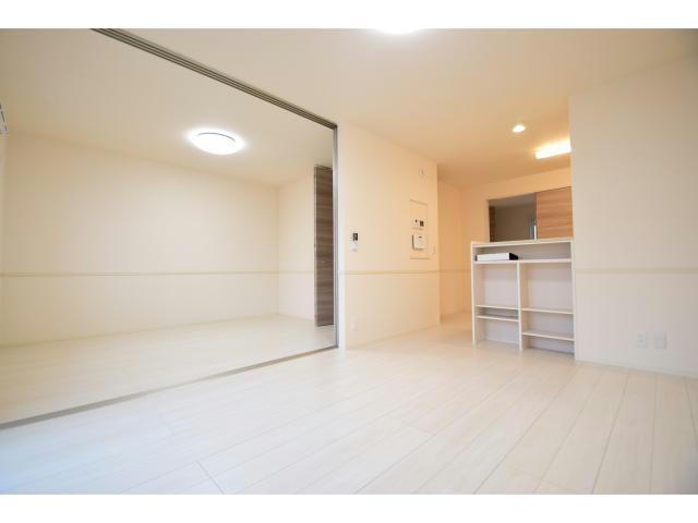 居室・リビング　他号室の写真になります。