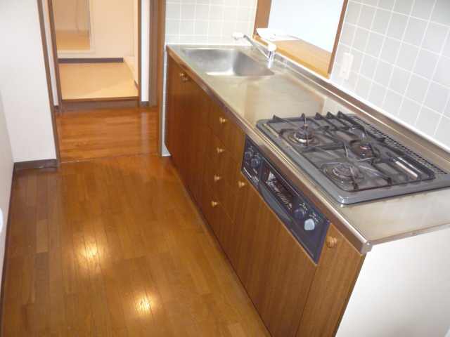 キッチン　人気の対面式キッチン