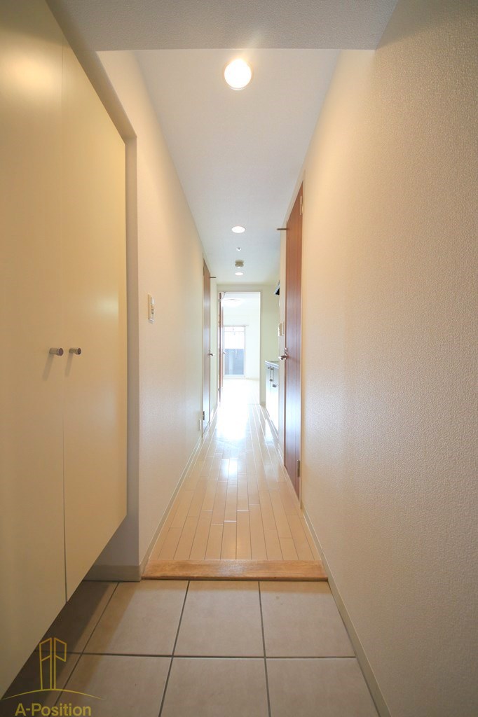 玄関　ドゥーエ森ノ宮