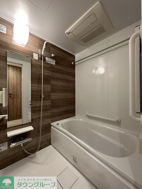 バス・シャワールーム　※写真は同タイプ住戸です。