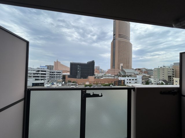 眺望　※写真は７０４号室です