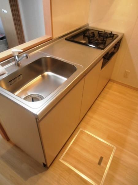 キッチン　同型タイプ（イメージ）建築中