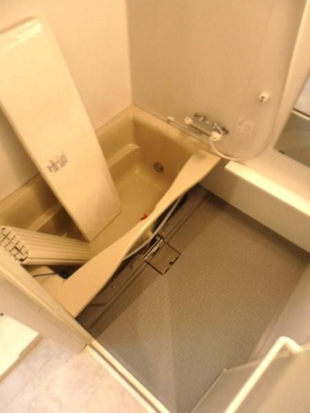 バス・シャワールーム　同型タイプ（イメージ）建築中