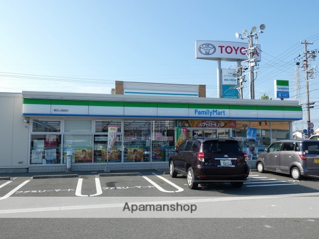 コンビニ　ファミリーマート磐田上岡田店（コンビニ）まで184m