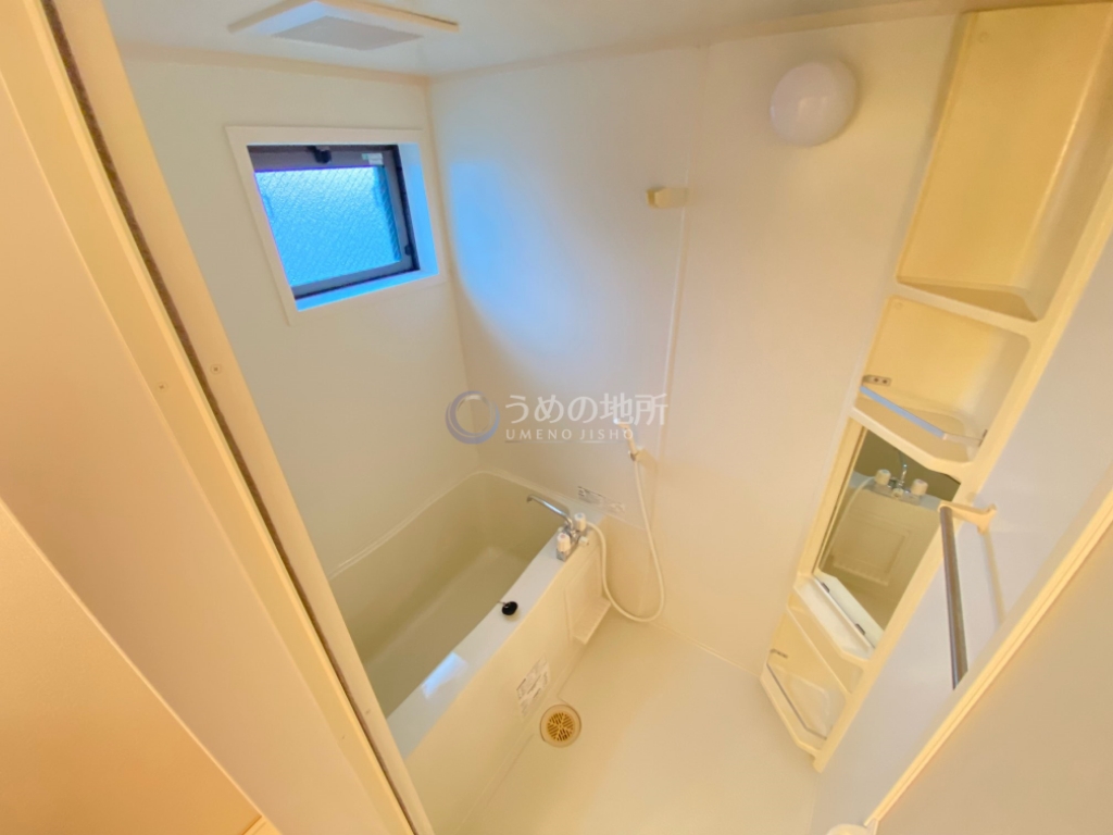 バス・シャワールーム　浴室