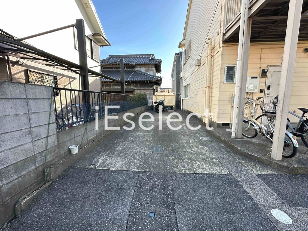 駐車場　敷地内駐車場