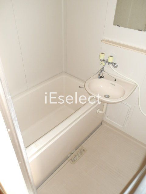 バス・シャワールーム　バスルーム