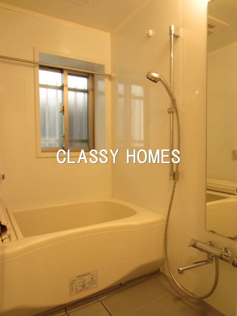 バス・シャワールーム　2005年竣工　ラクラス田町:バス