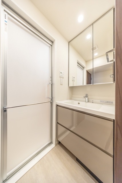 洗面設備　※写真は同タイプ住戸です。