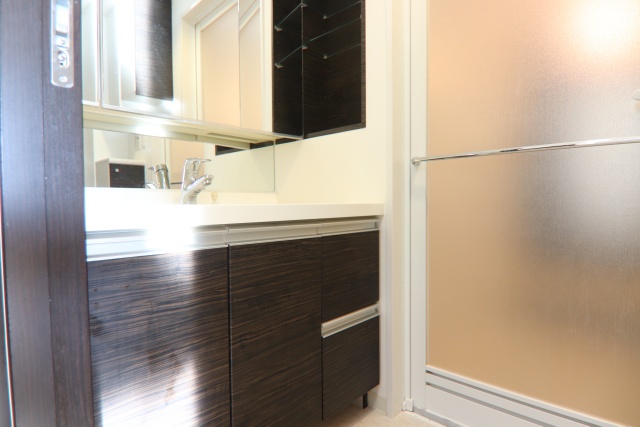 洗面設備　※別室の参考写真の為、現況優先です。