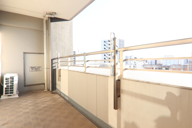 バルコニー　※別室の参考写真の為、現況優先です。