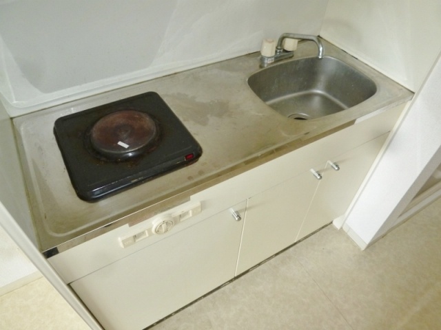 キッチン　1口IHコンロで火を使わず、料理初心者の方にもおすすめです！