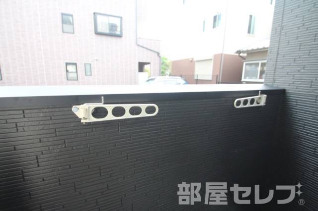 バルコニー　※１０３号室の写真を流用しています。