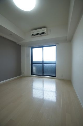 居室・リビング　洋室7.9帖のお部屋です