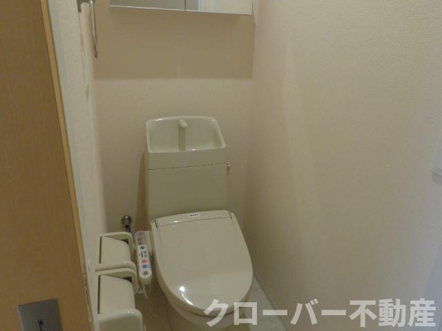 トイレ　シャワー付トイレ