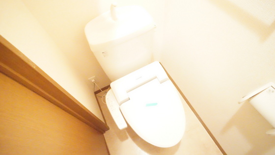 トイレ　シャワー付きトイレ