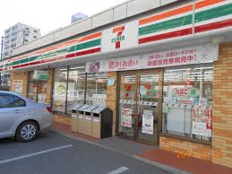 コンビニ　セブンイレブンさいたま吉敷町店（コンビニ）まで225m