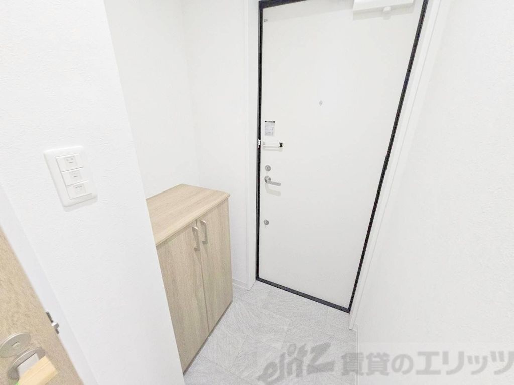 玄関　収納