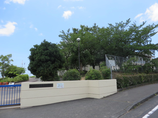 小学校　青島北小学校（小学校）まで2140m