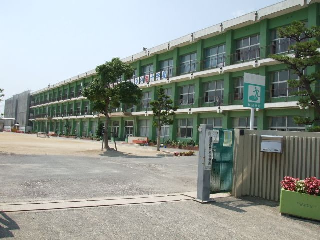 小学校　市立甚目寺南小学校（小学校）まで1000m