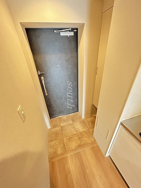 玄関　シューズＢＯＸ付きの玄関