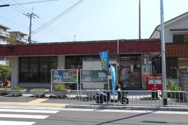 郵便局　高槻柱本郵便局（郵便局）まで738m