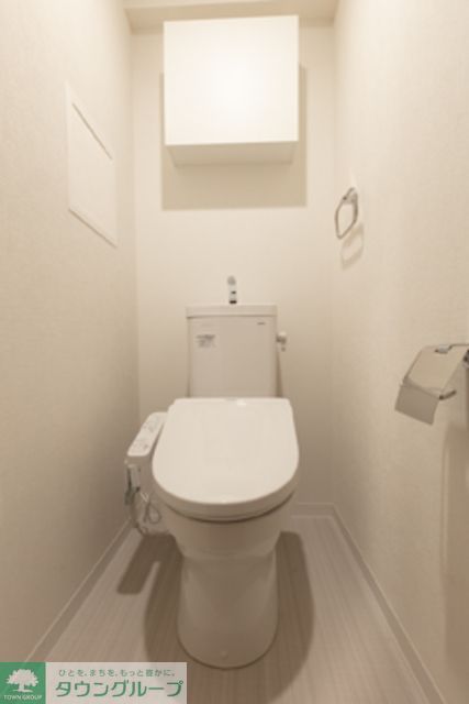 トイレ　※写真は同タイプ住戸です。
