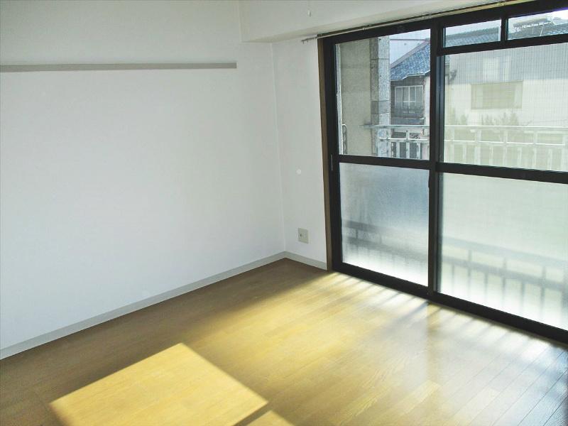 その他　マノアール 泉