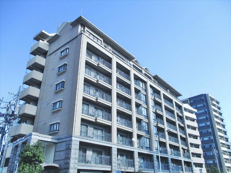 建物外観　マノアール 泉