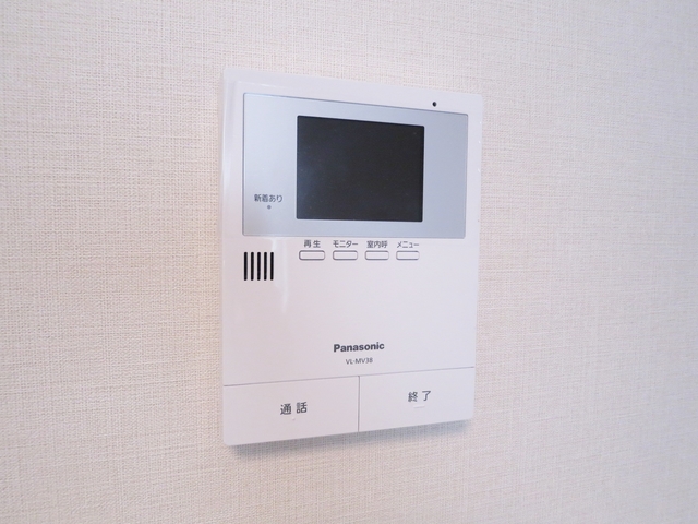 セキュリティ　TVモニター付きインターホン完備！