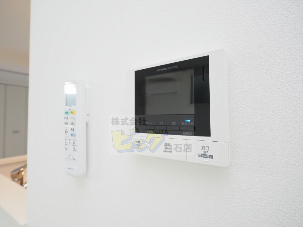 セキュリティ　防犯面で安心のＴＶモニターホン設備が付いています♪