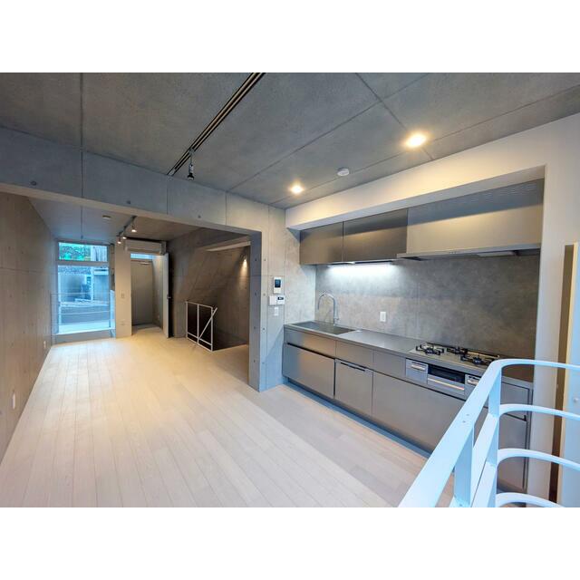 居室・リビング　１Ｆ　ＬＤＫ