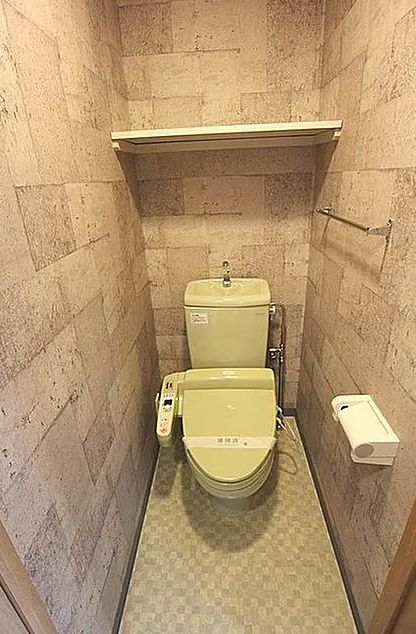 トイレ　別号室参考写真