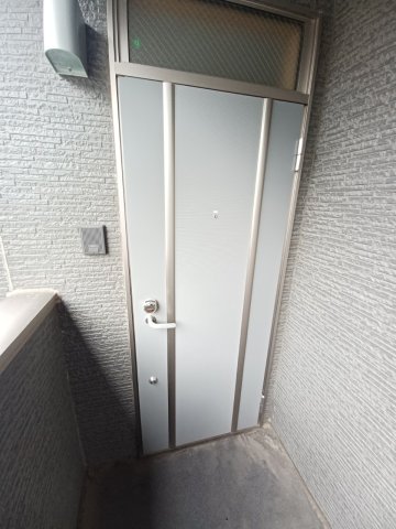 玄関　落ち着いた玄関です
