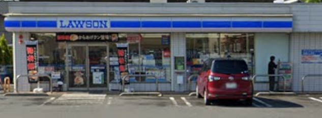 コンビニ　ローソン春日部緑町四丁目店（コンビニ）まで183m