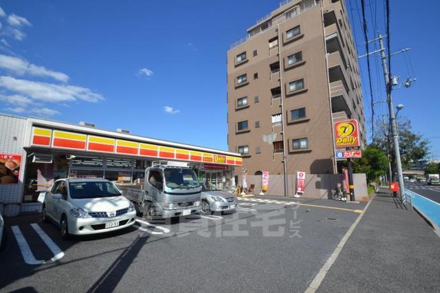 コンビニ　デイリーヤマザキ　尼崎浜2丁目店（コンビニ）まで163m
