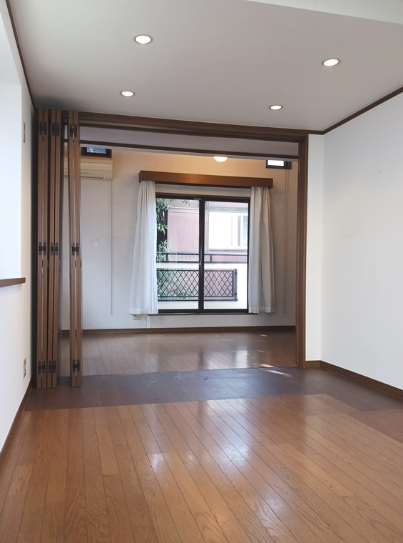 その他部屋・スペース　使い勝手のいい寝室です