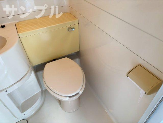 トイレ　コーポアリオン