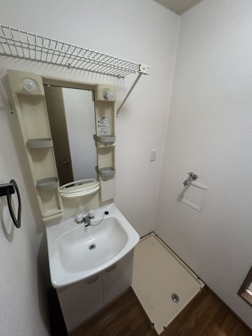 洗面設備　洗面所です