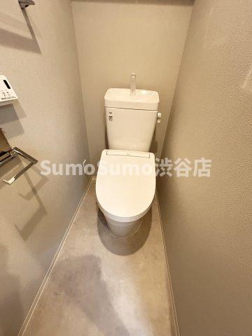 トイレ　落ち着いたトイレです