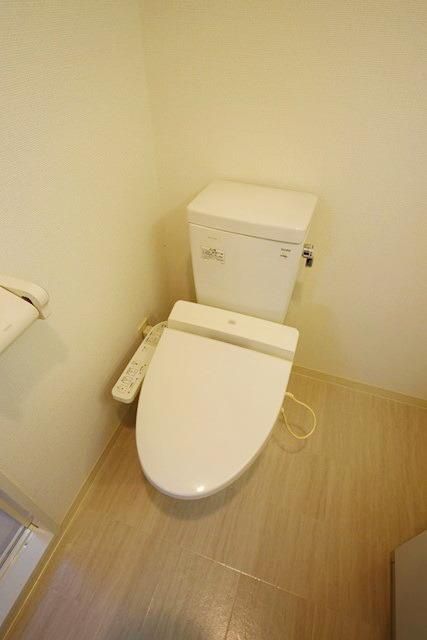 トイレ　★★ウォシュレット付き★★