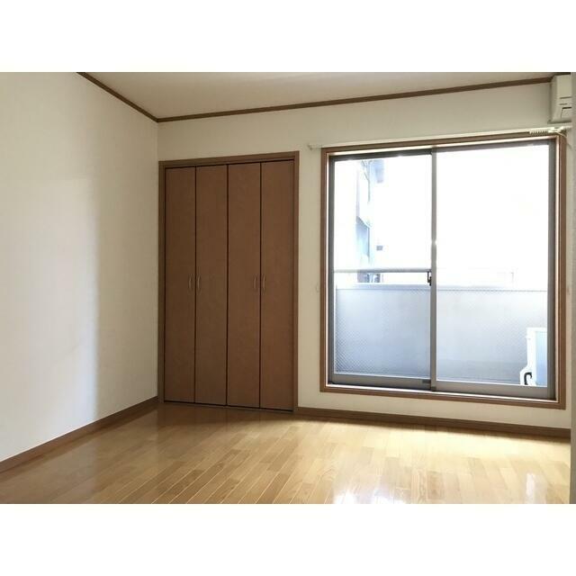 居室・リビング　※別部屋参考写真