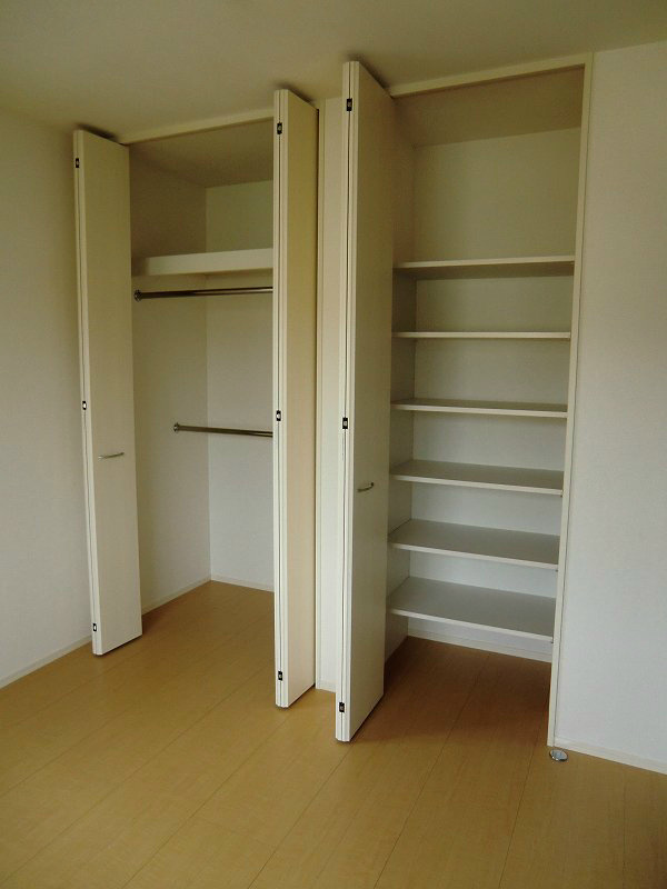 収納　・同型参考写真