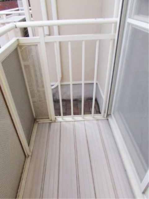 バルコニー　別部屋同仕様タイプ