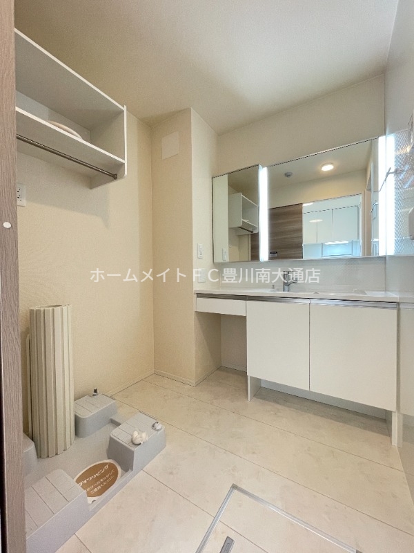 洗面設備　別部屋写真