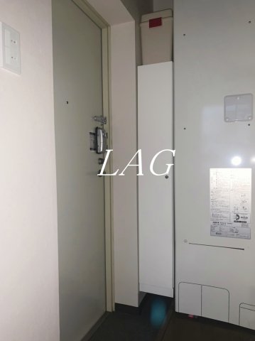 玄関　玄関です。