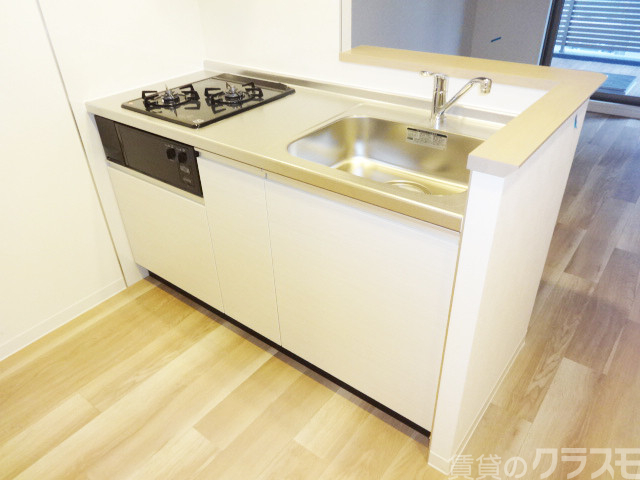 キッチン　カウンター付きシステムキッチン☆ガラストップコンロ２口付き♪