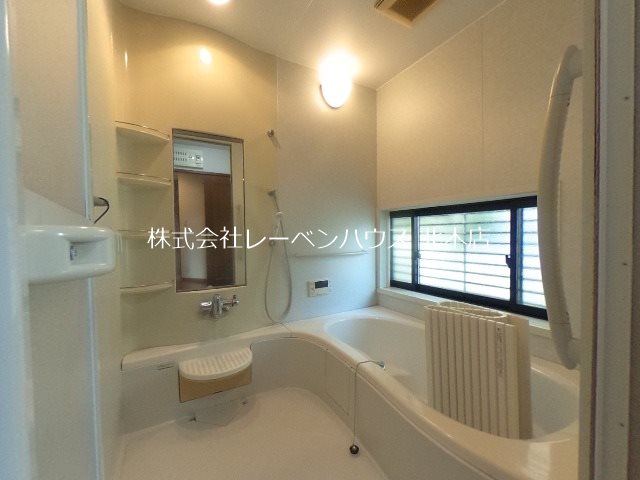 バス・シャワールーム　レーベンハウス北本店へ　048-590-5757